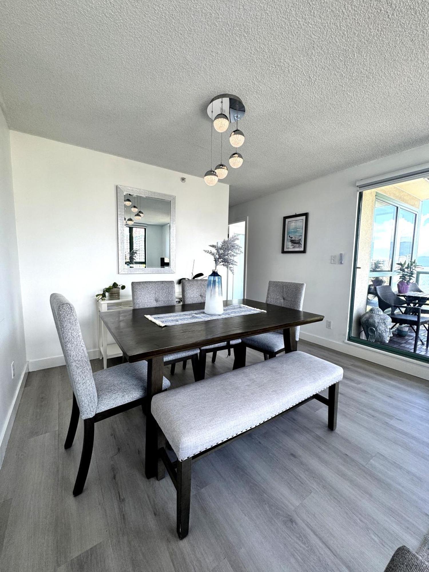 Appartamento Stunning Ocean Vancouver Esterno foto